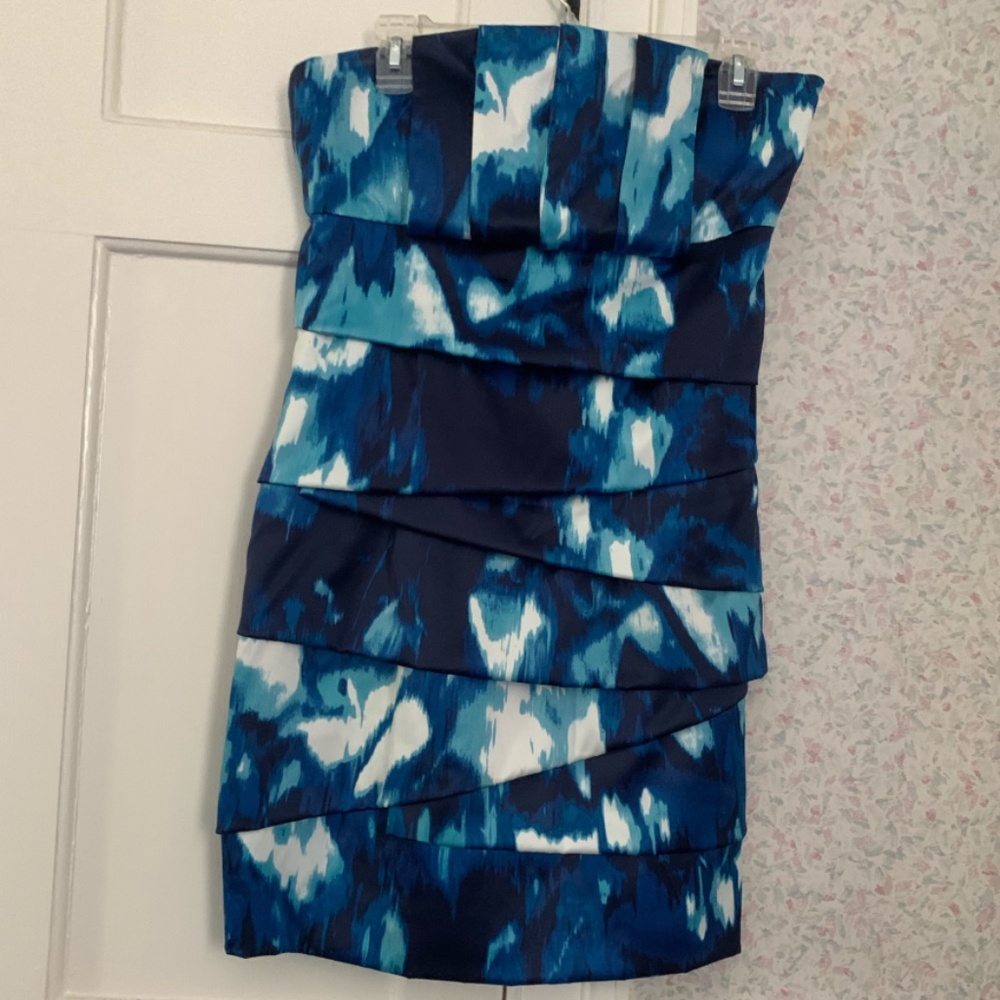 Max & Cleo strapless multi-colored  dress